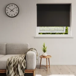 Rullegardin lysdæmpende sort 140 x 250 cm